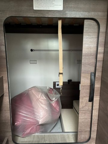 Benimar Yrteo 840 - Photo 17