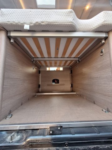 Burstner Campeo C 540 4x4 - Photo 8