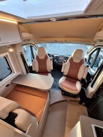 Burstner Campeo C 540 4x4 - Photo 12