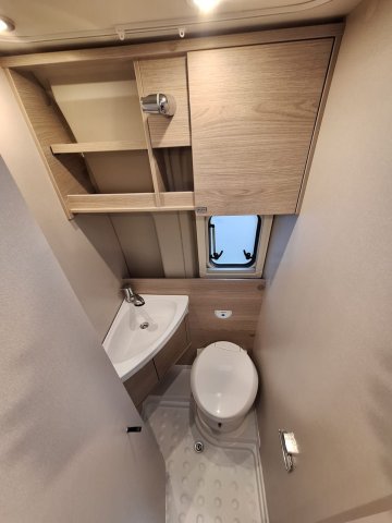 Burstner Campeo C 540 4x4 - Photo 15