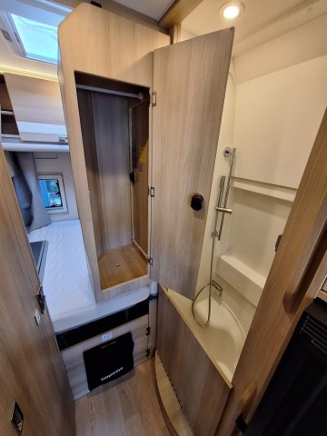 Campereve Camper Van XL Campervan - Photo 11