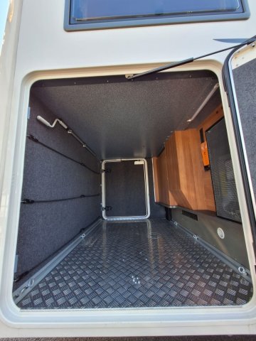 Carthago C-Compactline I 141 LE I141 Light - Photo 5