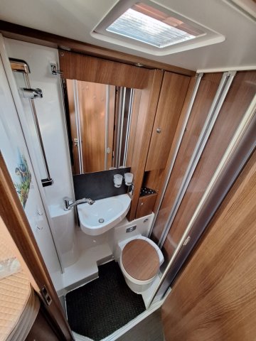 Carthago C-Compactline I 141 LE I141 Light - Photo 12