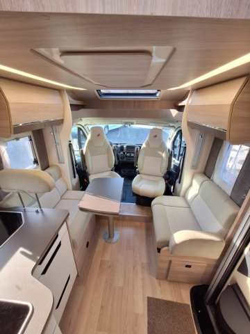 Rapido 686 F 686F - Photo 7