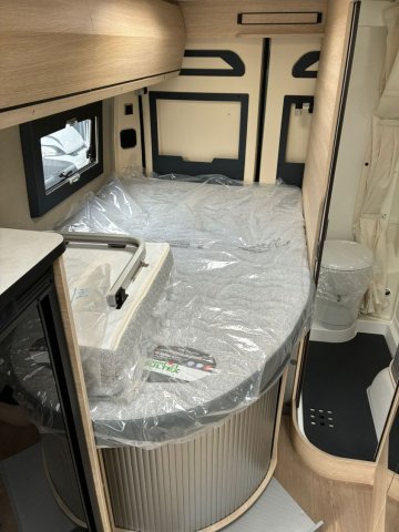 Rapido Van V62 65ème Anniversaire - Photo 12