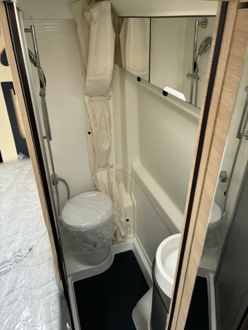 Rapido Van V62 65ème Anniversaire - Photo 14