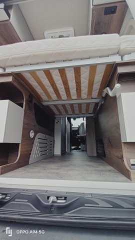 Robeta Adonis - Photo 6