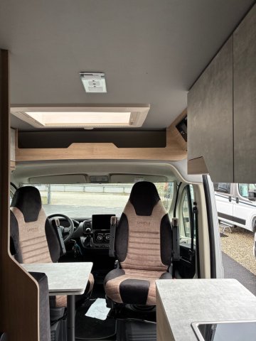 Robeta Womondo Lifestyle 636 - Photo 10