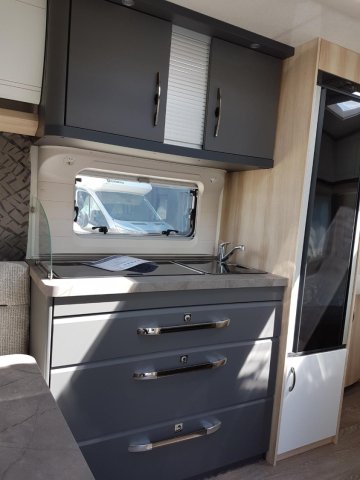 Hobby De Luxe 460 UFE - Photo 10
