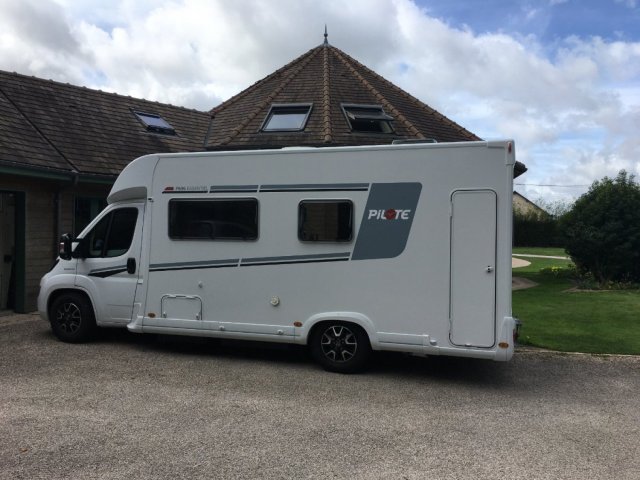 Pilote P 696 D Essentiel Occasion