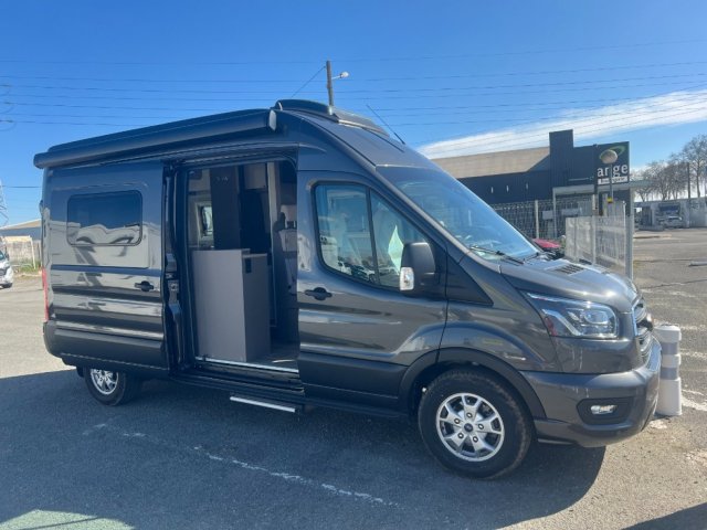 LMC Innovan 590 - Photo 1