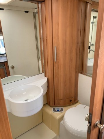 Hymer Van 562 Silverline - Photo 8