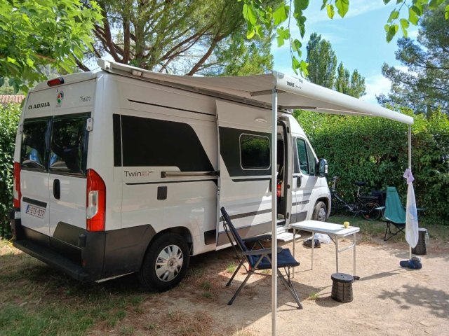 Adria Twin Plus 600 SPB - Photo 1