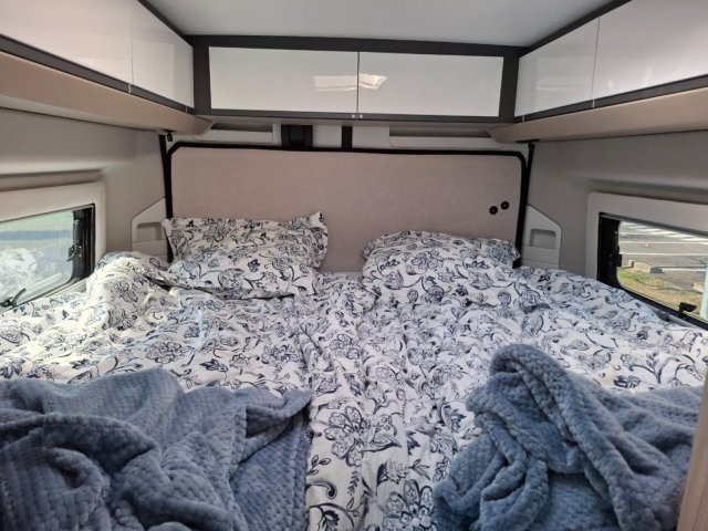 Adria Twin Plus 640 SLB blanc - Photo 5