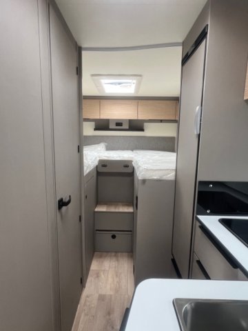 Burstner Campeo TD 690 G - Photo 8