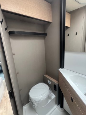 Burstner Campeo TD 690 G - Photo 10