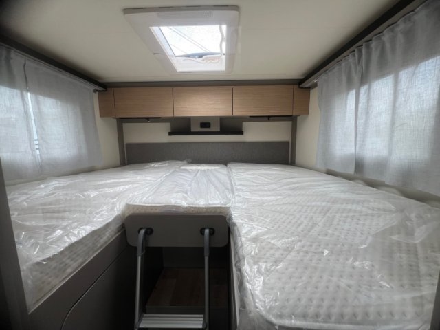 Burstner Campeo TD 690 G - Photo 12