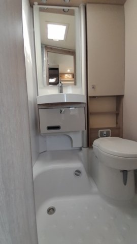 Burstner Lineo T 700 ACTIVE BOITE AUTO - Photo 6