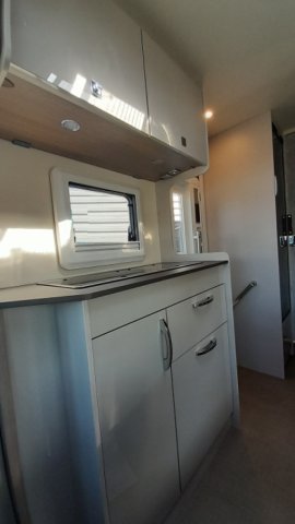 Burstner Lineo T 700 ACTIVE BOITE AUTO - Photo 11