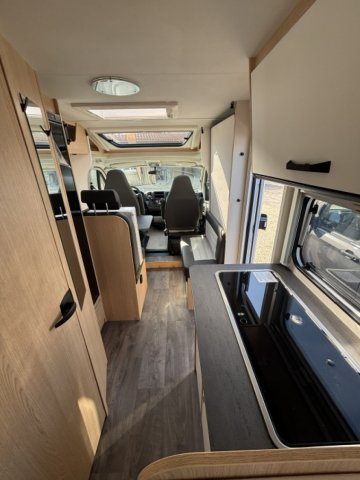 Sunlight V 67S 67 S ADVENTURE - Photo 12