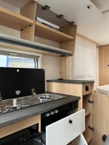 Sunlight V 69 Adventure Edition - Photo 15