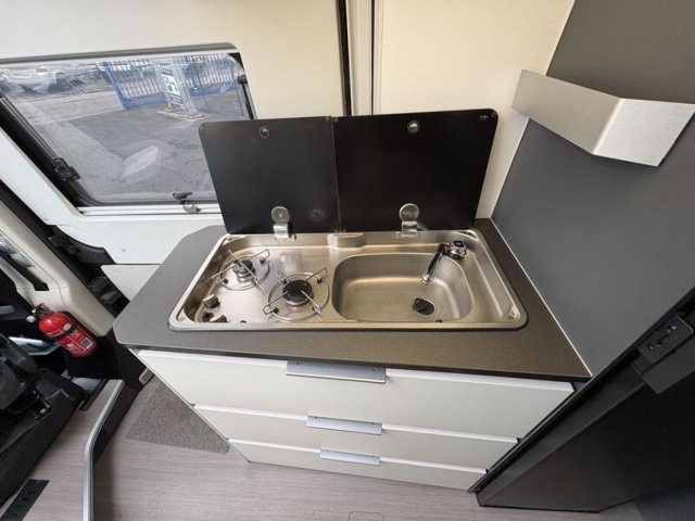 Adria Twin Supreme 640 SGX - Photo 7