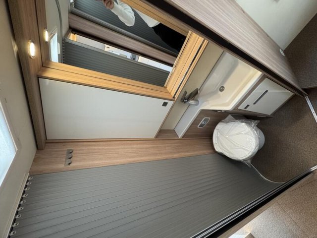 Burstner Ixeo I 700 - Photo 10