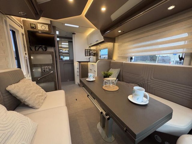 Burstner Lyseo TD 680 G luxury grey - Photo 6