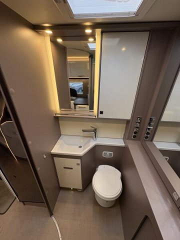 Burstner Lyseo TD 680 G luxury grey - Photo 8