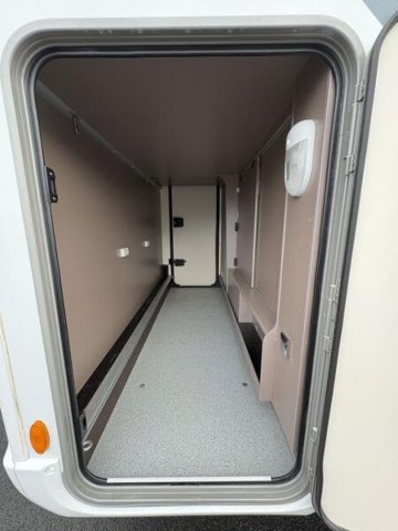 Burstner Lyseo TD 680 G luxury grey - Photo 11