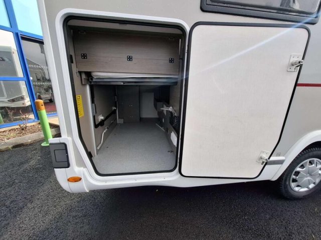 Challenger 348 XLB Graphite Edition - Photo 13