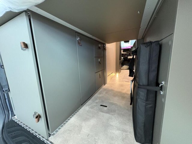 Hymer Camper Vans / Hymercar Grand Canyon S Crossover cross over - Photo 12