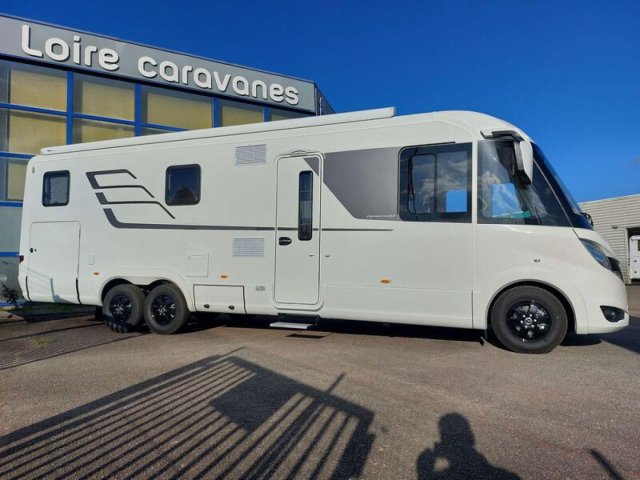 Hymer Classe-B MasterLine I 880 bml-i - Photo 2
