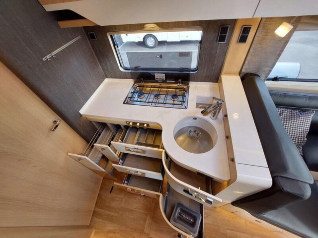 Hymer Classe-B MasterLine I 880 bml-i - Photo 12