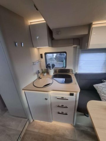 Hymer Tramp S 685 - Photo 7