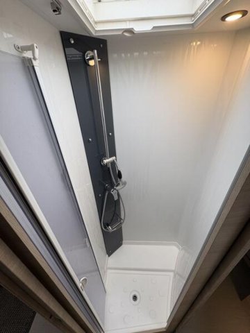 Rapido 896 F - Photo 10