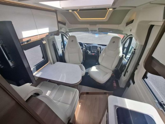 Rapido Van V68 v 68 - Photo 5