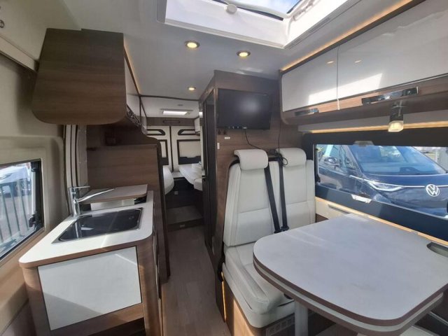 Rapido Van V68 v 68 - Photo 6