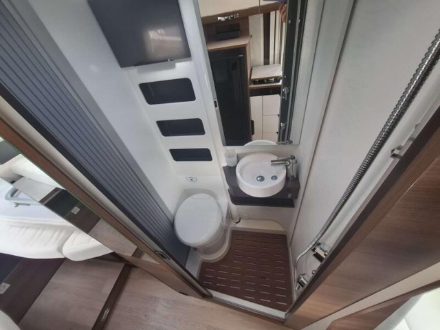 Rapido Van V68 v 68 - Photo 11