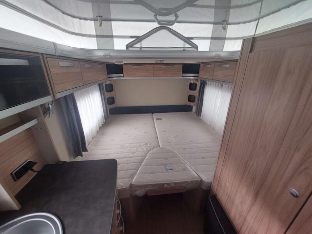 Eriba Feeling 442 - Photo 2