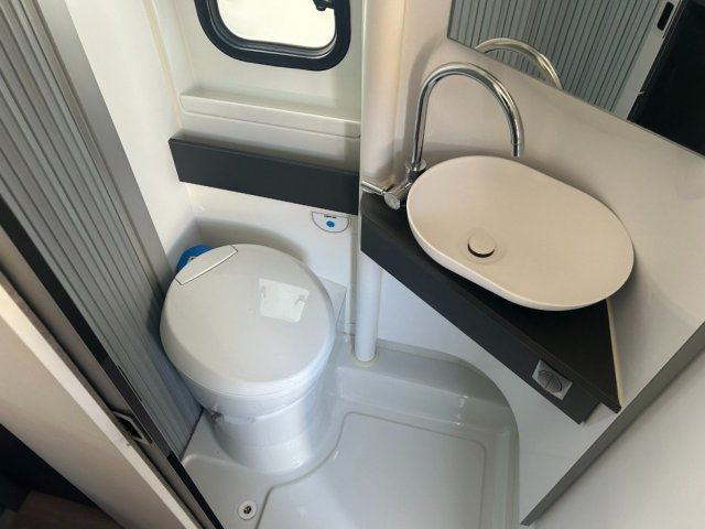 Adria Twin Sports 640 SLB - Photo 18