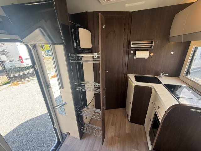 Benimar Tessoro 487 - Photo 11