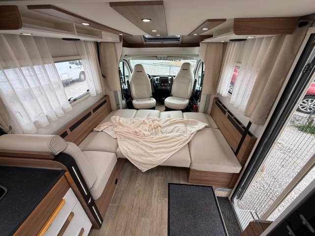 Pilote P 696 D Expression EVIDENCE - Photo 13