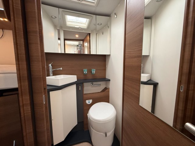 Rapido 866 F - Photo 13