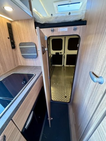 Weinsberg CaraBus 630 MEG Outlaw FIRE - Photo 9