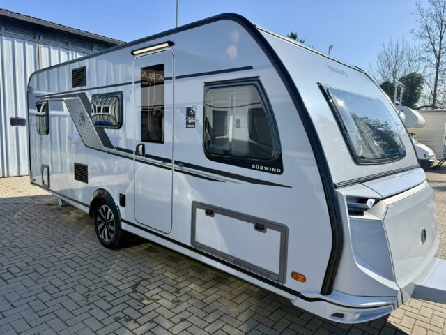 Knaus Sudwind 580 QS BLACK SELECTION Neuf