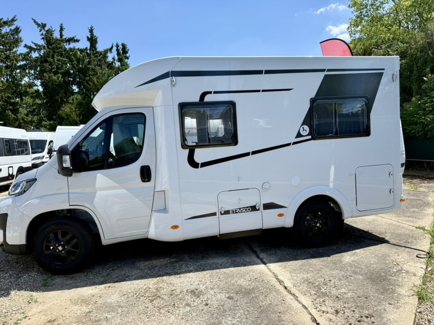 Etrusco T 5900 FB 