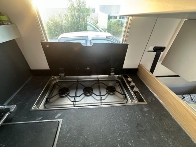 Adria Matrix Plus 670 DC - Photo 11