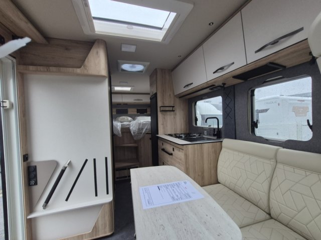 Eura Mobil Xtura 686 EF - Photo 5