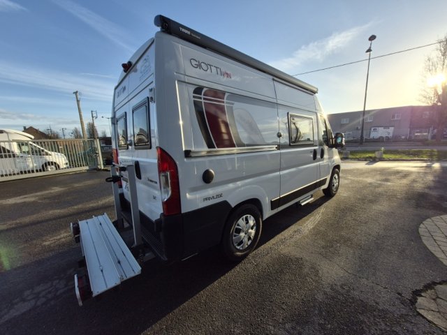 Giottiline Giottivan 54 T PRIVILEGE - Photo 2